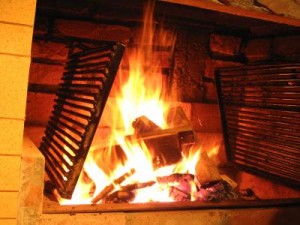 fireplace warmth, fireplace chimney, fireplace maintenance, open fireplace, wood burning firepalce